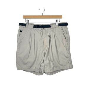 The North Face Men’s Belted Nylon Shorts in Tan Size L